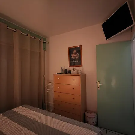 Apartment T2 4 Pers, Pieds Dans L'eau Avec Wifi, Parking Et Clim - Fr-1-803-1